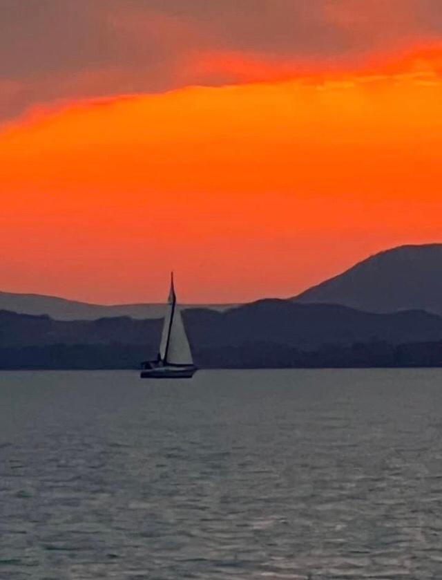Rózsa nyaralóház Balatonboglár Exterior foto